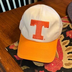 UT UNIVERSITY OF TENNESSEE VOLS VINTAGE CASTAWAYS HAT CAP